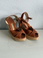 Moleca sleehak sandalen bruin maat 35, Ophalen of Verzenden, Gedragen, Bruin, Sandalen of Muiltjes