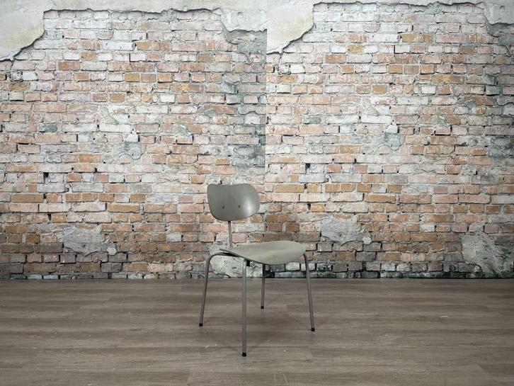 Egon Eiermann SE68 bi TheReSales, Huis en Inrichting, Stoelen, Zo goed als nieuw, Vijf, Zes of meer stoelen, Hout, Overige kleuren