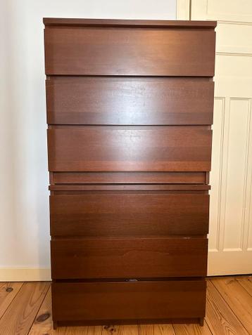 Twee IKEA MALM ladekasten - afbeelding 1