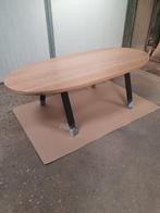 Eiken ovale salontafel, Ophalen