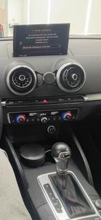 Magnetische Telefoonhouder Audi A3 S3, Ophalen of Verzenden, Zo goed als nieuw