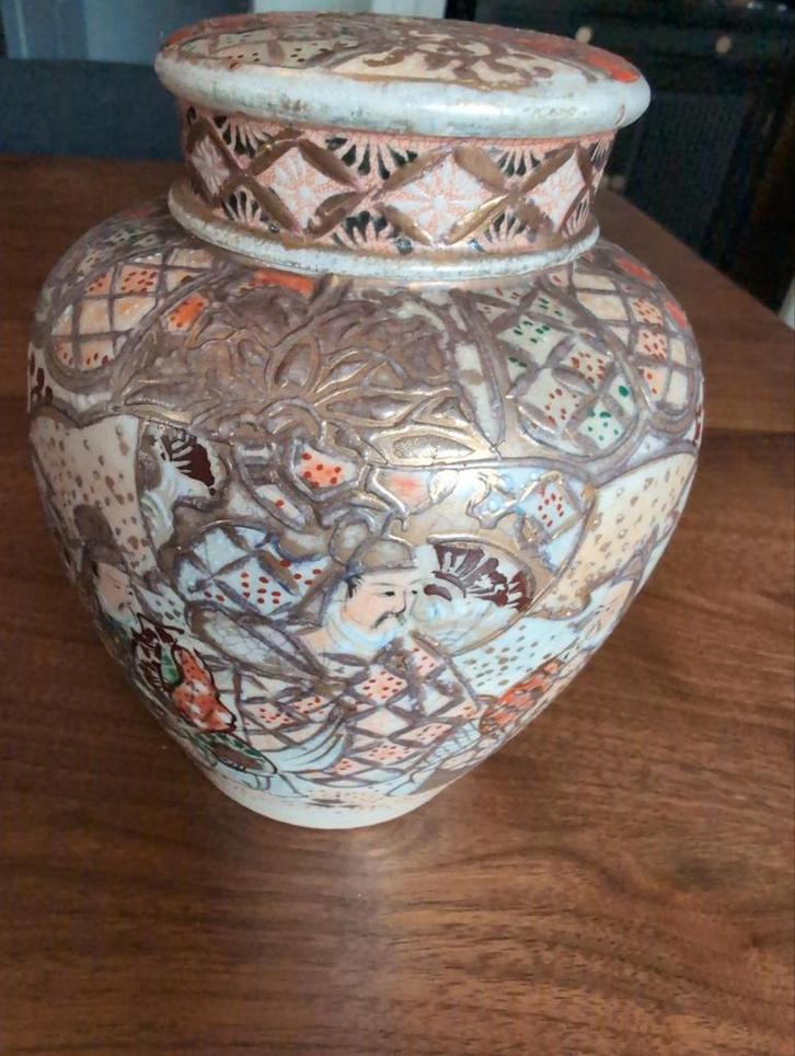 Antieke Japanse Imari Pot met Deksel, Antiek en Kunst, Antiek | Keramiek en Aardewerk, Ophalen of Verzenden