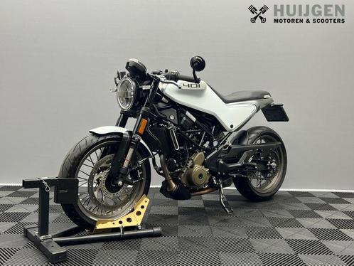 HUSQVARNA VITPILEN 401 (3700Km/bj 2024), Motoren, Motoren | Husqvarna, Bedrijf, Naked bike, 12 t/m 35 kW