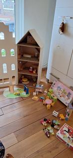 Complete poppenhuis, Kinderen en Baby's, Speelgoed | Houten speelgoed, Ophalen, Gebruikt, Overige typen