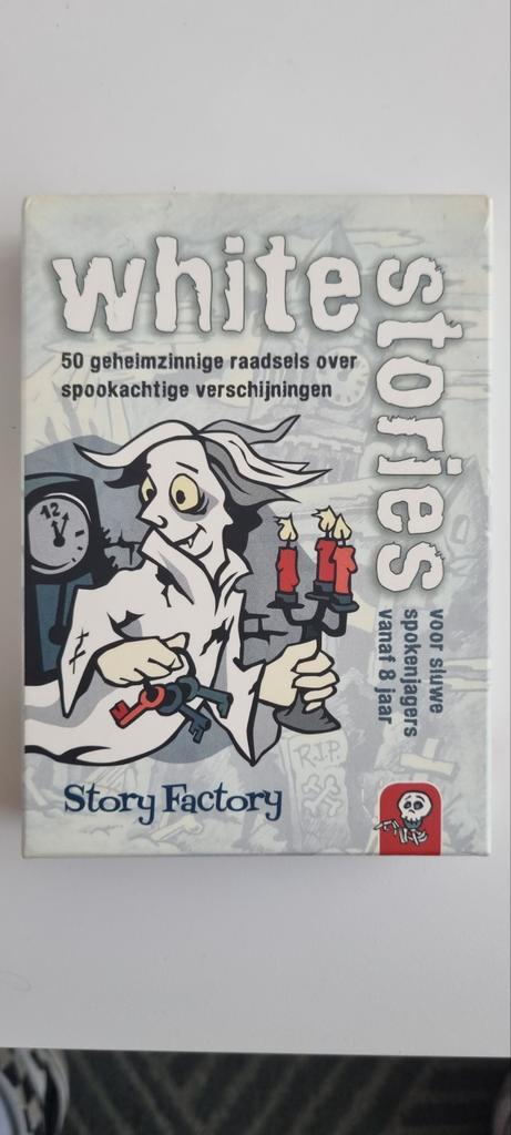 White Stories - Spookachtige Raadsels, Hobby en Vrije tijd, Gezelschapsspellen | Bordspellen, Gebruikt, Een of twee spelers, Drie of vier spelers