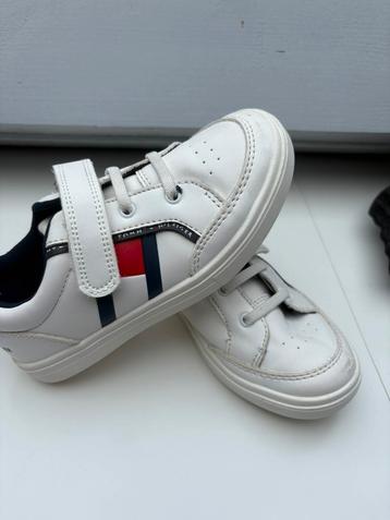 Tommy hilfiger sneakers maat 39 beschikbaar voor biedingen