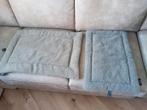 Beige + grijs warm ligkleed van teddystof hond kat voerbak, Ophalen of Verzenden, Zo goed als nieuw, Stof
