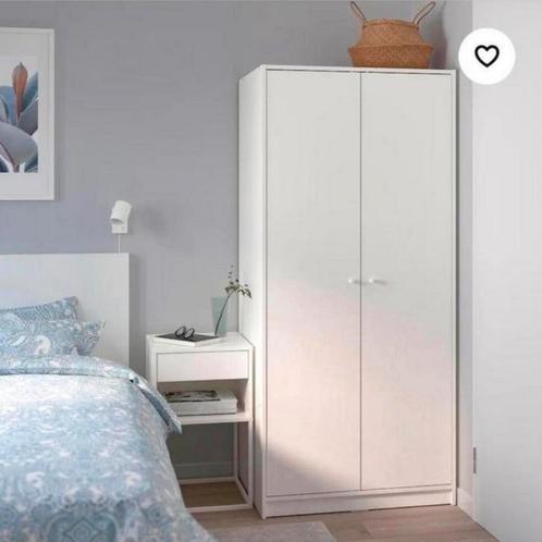 Mooie Ikea 2 deurs kledingkast in goede staat., Huis en Inrichting, Kasten | Overige, Zo goed als nieuw, Ophalen