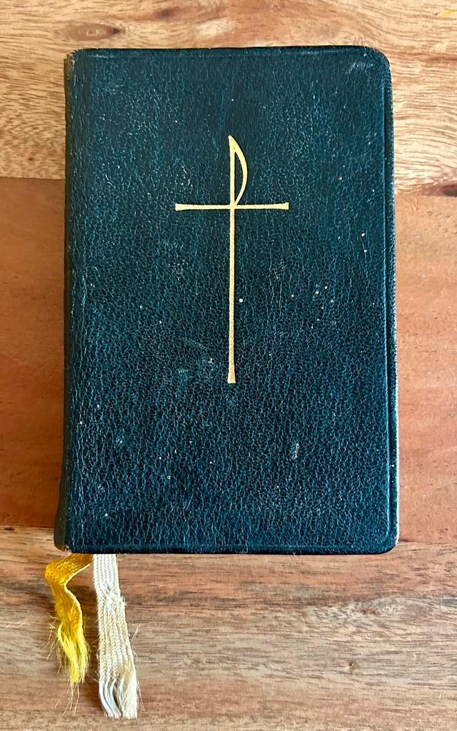 Missaal voor de zondag bewerkt door missionarissen van Steyl, Antiek en Kunst, Antiek | Boeken en Bijbels, Ophalen of Verzenden