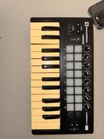 Pioneer DDJ-SB3 + Novation Launchkey Mini - Zo goed als nieu, Muziek en Instrumenten, Midi-apparatuur, Ophalen of Verzenden, Zo goed als nieuw