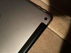 iPad 5e gen. (128GB) WiFi + Simkaart, Computers en Software, Apple iPads, Apple iPad, Zo goed als nieuw, 128 GB, Grijs
