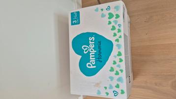 Pampers Harmonie 204 stuks - Size 3 - 6-10kg beschikbaar voor biedingen