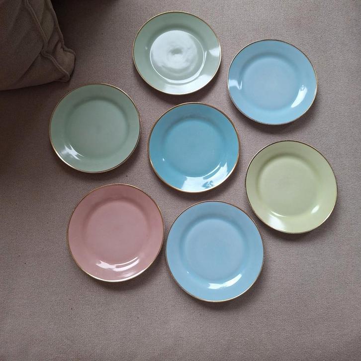 Vintage Gebaksbordjes - Set van 7, Huis en Inrichting, Keuken | Servies, Gebruikt, Bord(en), Overige stijlen, Porselein, Ophalen of Verzenden