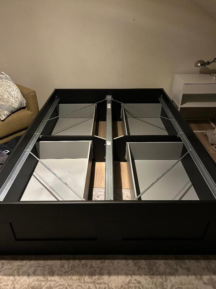 Bed ikea zonder lattenbodem of matras, Huis en Inrichting, Slaapkamer | Bedden, Gebruikt, Twijfelaar, 140 cm, 200 cm, Hout, Zwart