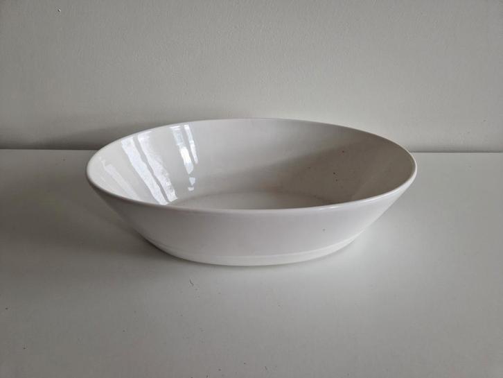 Witte schaal boska, Huis en Inrichting, Keuken | Servies, Nieuw, Schaal of Schalen, Effen, Porselein, Ophalen of Verzenden