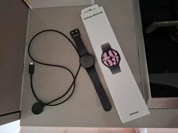 Samsung galaxy watch 6 beschikbaar voor biedingen