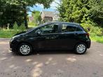 Toyota Yaris 1.3 VVT-i Aspiration / Navi / Camera / NAP / Ai, Euro 5, Gebruikt, 4 cilinders, Start-stop-systeem