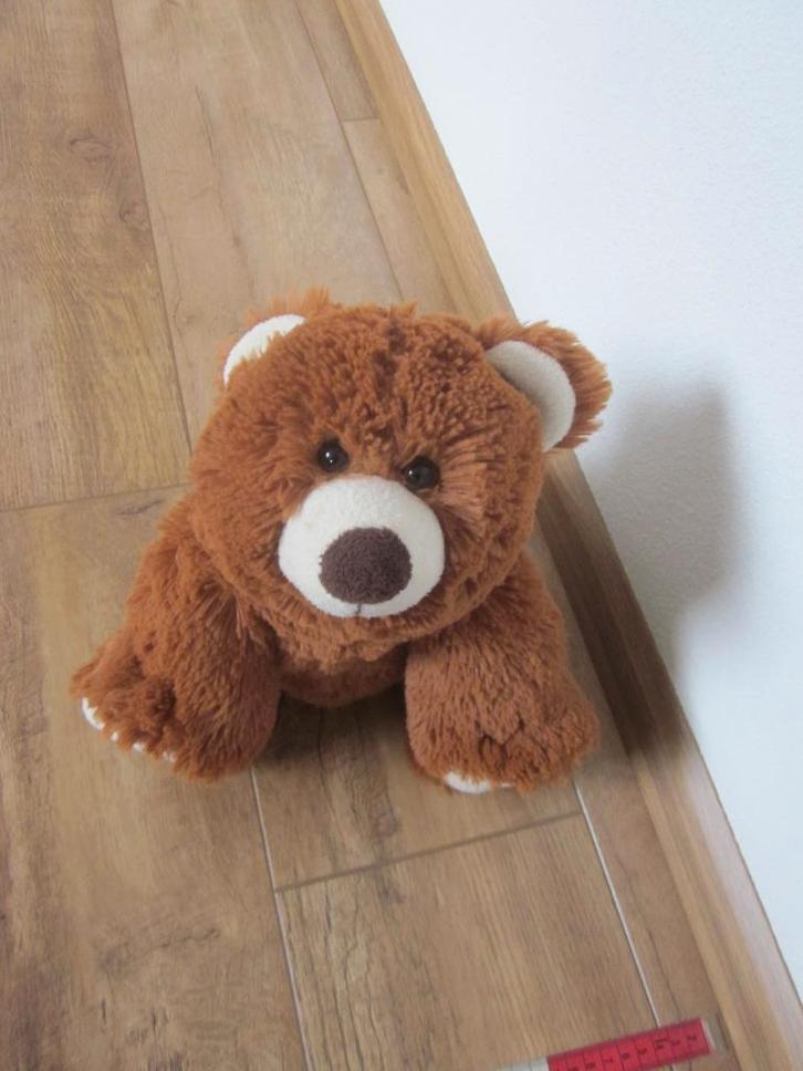 Ostoy Trading KIKA bruin zacht pluche groot model beer 30cm, Kinderen en Baby's, Speelgoed | Knuffels en Pluche, Zo goed als nieuw
