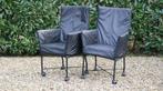 Montis chaplin zwart leren stoelen. Zwart frame wieltjes., Twee, Design, Leer, Zwart