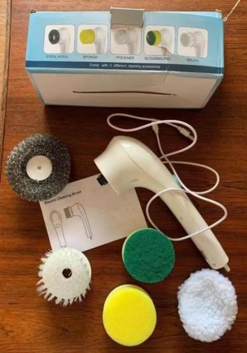 5 in 1 cleaning set, schoonmaak set; met USB oplader; NIEUW beschikbaar voor biedingen