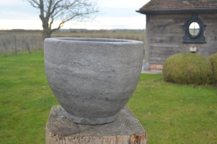 antieke fijne gefrijnde ronde arduinen handenwasser, Doe-het-zelf en Verbouw, Sanitair, Wastafel, Steen, Ophalen