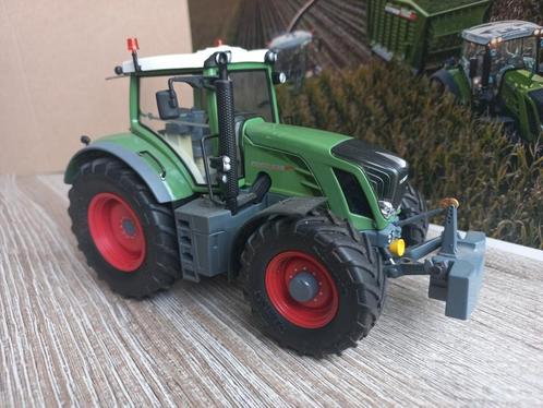 Fendt 828 Vario Wiking, Hobby en Vrije tijd, Modelauto's | 1:32, Zo goed als nieuw, Tractor of Landbouw, Overige merken, Ophalen of Verzenden
