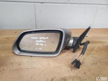 Skoda Octavia 2005 -2009 spiegel links zelfdimmend 14 draden beschikbaar voor biedingen