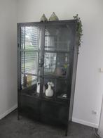 metalenkast zwart, Ophalen, 100 tot 150 cm, Meerdere deuren, Zo goed als nieuw