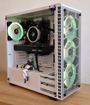 RTX 3060 12G, 32GB, Ryzen 5 3600, 1TB SSD | Gaming PC Wit beschikbaar voor biedingen