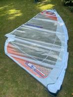 Neilpryde Tempo 6,7 m2, Watersport en Boten, Windsurfen, Ophalen of Verzenden, Zo goed als nieuw, Minder dan 250 cm, Zeil