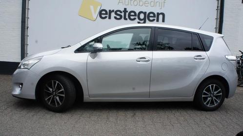 Toyota Verso 1.8 VVT-i Business, Auto's, Toyota, Verso, ABS, Achteruitrijcamera, Airbags, Airconditioning, Bluetooth, Boordcomputer