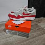 Nike air max 1 45 11 2017 anniversary red, Ophalen of Verzenden, Zo goed als nieuw, Overige kleuren