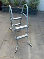 Bestway zwembadtrap, Tuin en Terras, Zwembad-toebehoren, Ophalen of Verzenden, Zo goed als nieuw