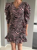 Leuke zwart roze jurk, Maat 38/40 (M), Zwart, Ophalen of Verzenden, Boven de knie