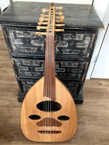 Ud voor beginner, Oed, Aoud, Oud, عود   beschikbaar voor biedingen