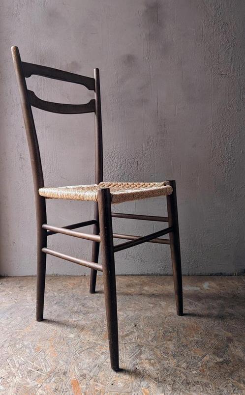 Gio Ponti Superleggera I set van 2 eetkamerstoelen, Huis en Inrichting, Stoelen, Zo goed als nieuw, Vijf, Zes of meer stoelen
