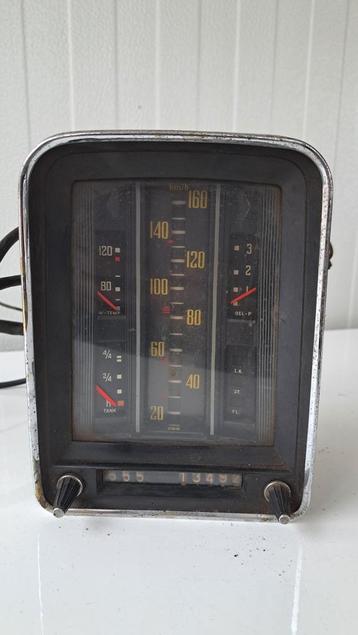 Vintage snelheidsmeter auto - Oldtimer beschikbaar voor biedingen