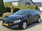 Volvo V60 2.4 D6 AWD Plug-In Hybrid Summum 2015 Navi/Leder/L, Auto's, 215 pk, 110 €/maand, Te koop, Gebruikt