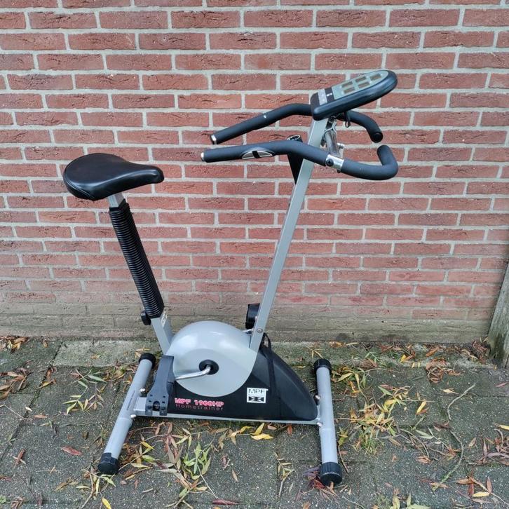 HOMETRAINER,MPF,1900 HP,benen,Fitness,metaal,computer, Sport en Fitness, Fitnessapparatuur, Zo goed als nieuw, Hometrainer, Benen
