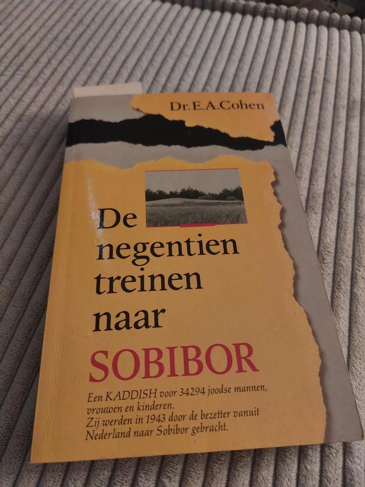 De negentien treinen naar Sobibor - Cohen, Boeken, Oorlog en Militair, Gelezen, Tweede Wereldoorlog, Ophalen of Verzenden