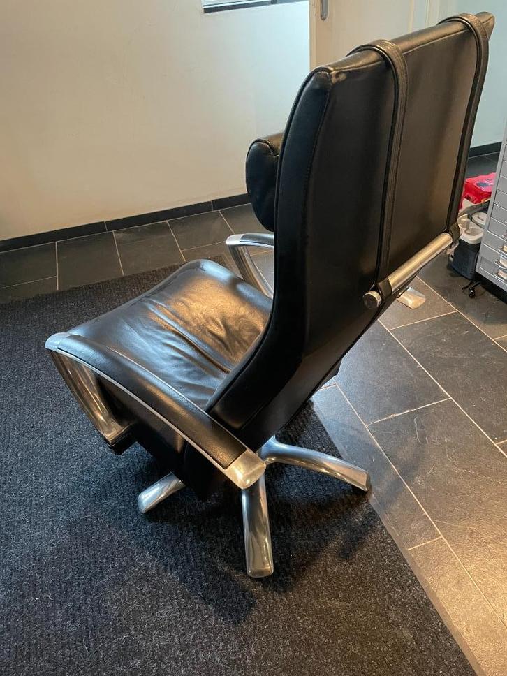 Relaxstoel Jori, Huis en Inrichting, Fauteuils, Zo goed als nieuw, Leer, 50 tot 75 cm, Minder dan 75 cm, Verzenden