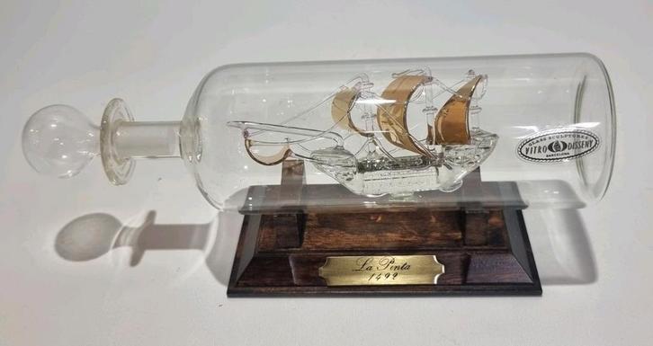 Scheepsmodel La Pinta van glas in fles, Antiek en Kunst, Antiek | Glas en Kristal, Ophalen of Verzenden