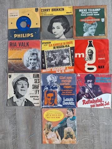 Setje van 10 stuks vinyl  Nederlands  beschikbaar voor biedingen