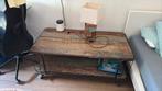 Set van (boek)tafel en lamp, Antiek en Kunst, Ophalen