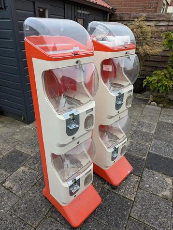 RETRO CAPSULE AUTOMAAT beschikbaar voor biedingen