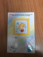 Borduurpakket kruissteek beer NIEUW - Maria van Scharrenburg, Ophalen of Verzenden, Nieuw, Handborduren, Borduurpakket
