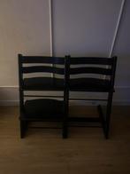 Twee zwarte Tripp Trapp stoelen, Huis en Inrichting, Stoelen, Ophalen, Gebruikt, Twee, Zwart