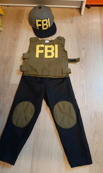 FBI verkleedpak merk partymix maat 104 beschikbaar voor biedingen