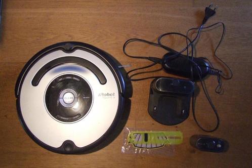 iRobot Roomba robot stofzuiger 555, Witgoed en Apparatuur, Stofzuigers, Zo goed als nieuw, Stofzuiger, Minder dan 1200 watt, Reservoir