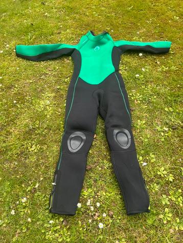 Wetsuit kind maat 14 jaar van Tribord beschikbaar voor biedingen